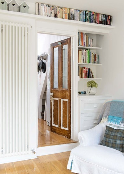 Coastal Entrance by Whitstable Island Interiors
