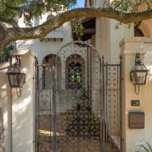 Idee per un grande ingresso o corridoio mediterraneo