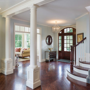A Gracious, Airy Home
