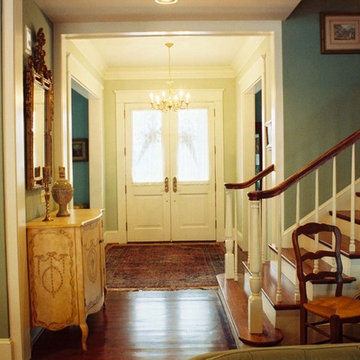 Acadian Home - Entry Hall