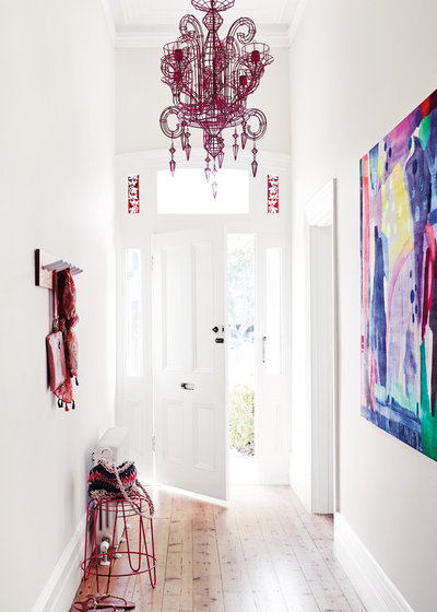 Contemporary Entry by Dulux Paint