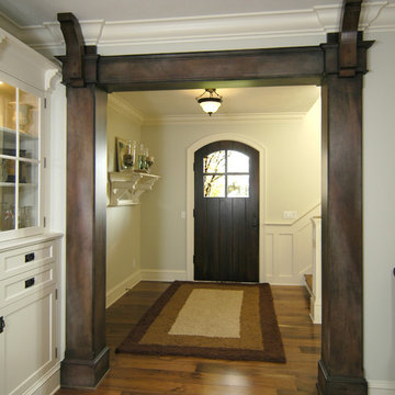 Alcott - English Farmhouse