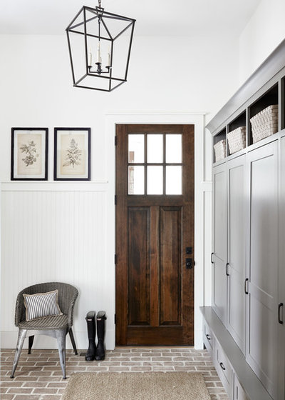 Country Entrance by lisa furey interiors