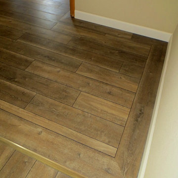 Amtico Aged Oaks wide planks with stripping