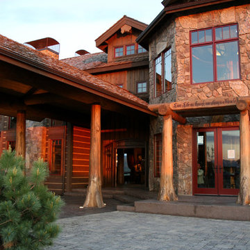 Aspen Creek Lodge - Front Double Entry