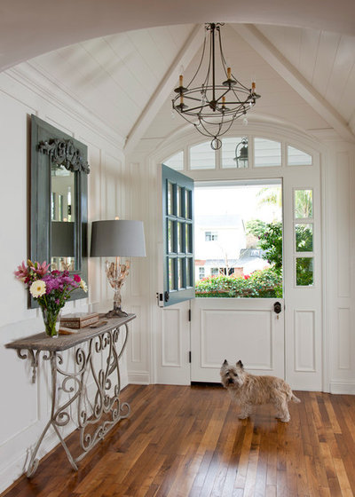 Traditional Entry by Doug Simon ARCHITECTURE