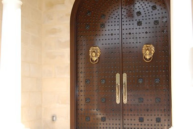 Borano Vintage Doors