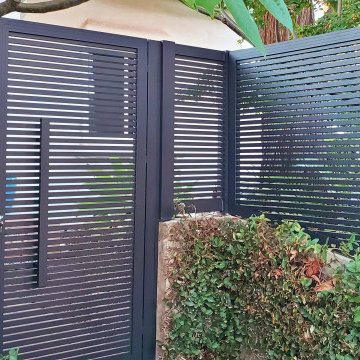 Carefree Aluminum Gate System