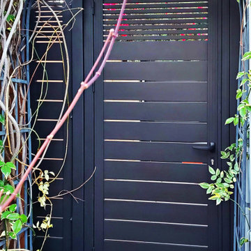 Carefree Aluminum Gate System