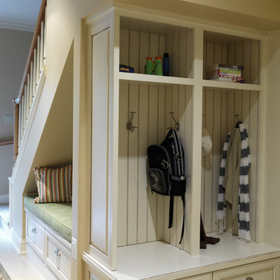 Elegant mudroom photo in DC Metro