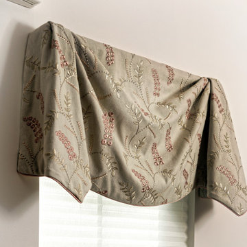 Casual Valances for a Country Home