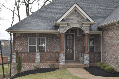 Elegant entryway photo in Nashville