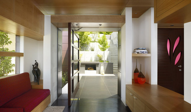Contemporary Entry by Charles Debbas Architecture