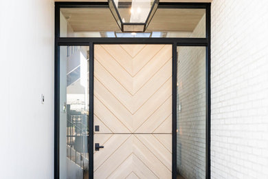 Example of an entryway design in Orange County