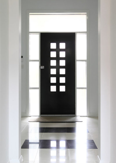 Contemporary Entrance by Manias Associates Building Designers