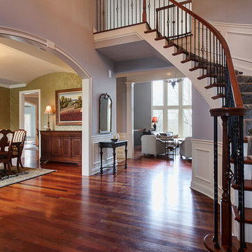Columbus_Entry Hall & Curved Staircase