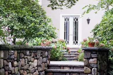 This is an example of a rustic entrance in New York.