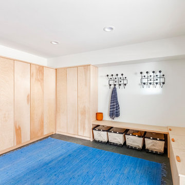 Contemporary Entry