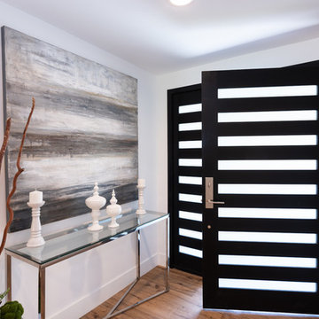 Contemporary Front Door Entrance | Wrightwood Residence | Studio City, CA