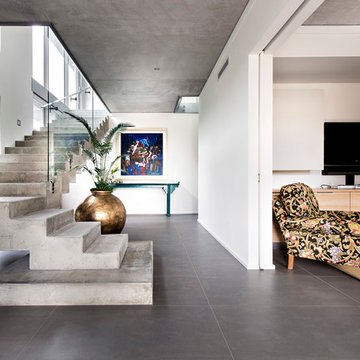 Contemporary Home City Beach