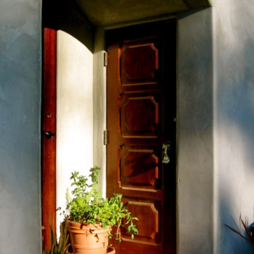 Covered back porch opening