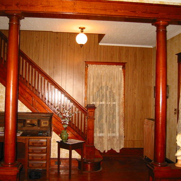 Craftsman Home - Entry Foyer