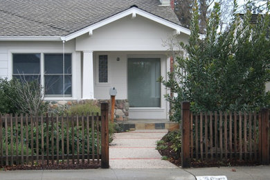 Arts and crafts entryway photo in San Francisco