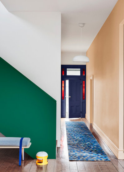 Modern Entry by Dulux Paint