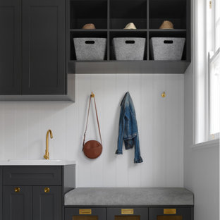 This is an example of a transitional entryway in Sydney.