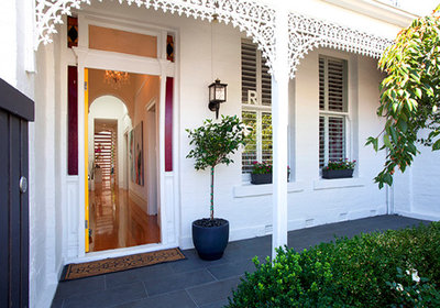Traditional Entry by Sketch Building Design