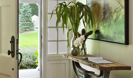 The Cure for Houzz Envy: Entryway Touches Anyone Can Do