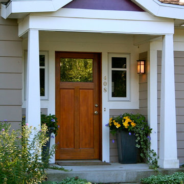 Entry porch with Craftsman style columns