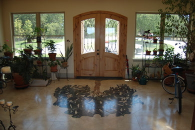 This is an example of a traditional entrance in Dallas.