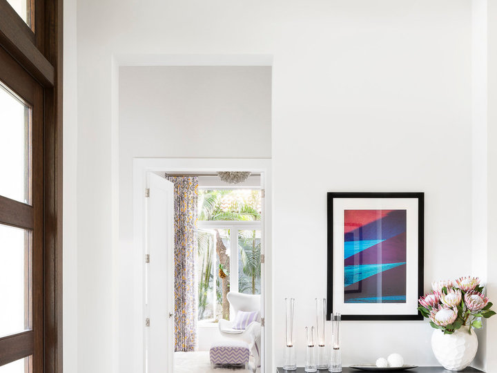 Foyer - Contemporary Entry