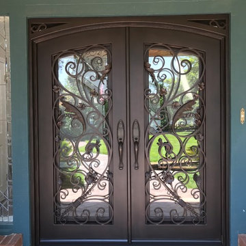 Fantastic Baltic Iron Door Designs