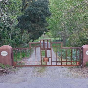 Gates & Entry