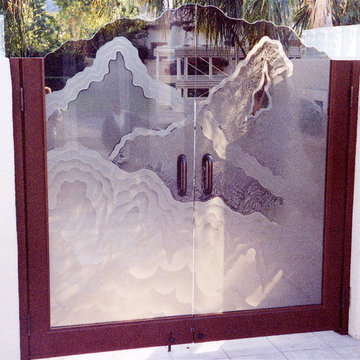Glass Gates - Glass Doors - Rugged Retreat