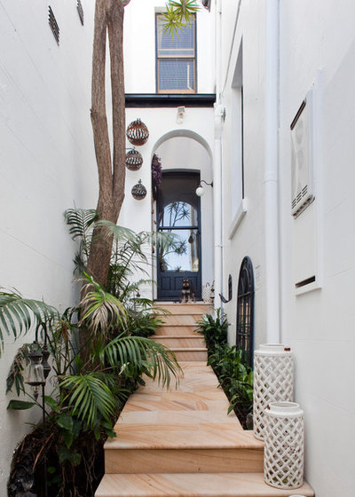 Transitional Entry by Sydesign Pty Ltd