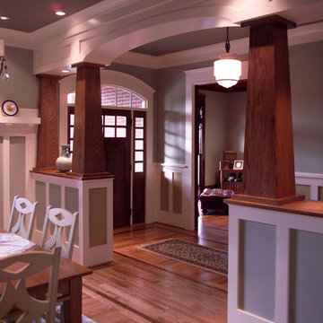 Gould entrance hall with Craftsman style room divider
