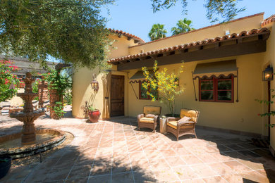 Inspiration for a southwestern patio remodel in Phoenix