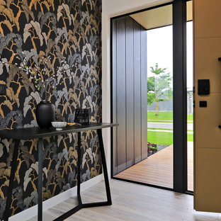 75+ Hauseingänge mit Doppeltür und Tapetenwänden Ideen & Bilder - März