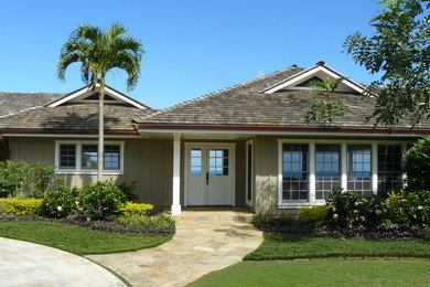 Design ideas for a classic entrance in Hawaii.