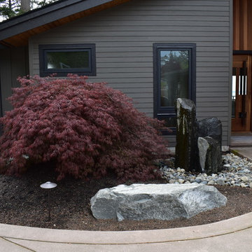 Henderson Bay House - Entry