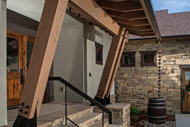 Example of an entryway design in Denver