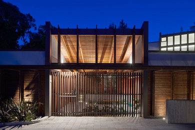 Vaastu Shastra California Modern Residence