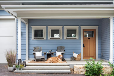 Inspiration for a transitional entryway remodel in Minneapolis