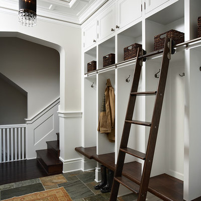 Inspiration for a timeless mudroom remodel in Minneapolis