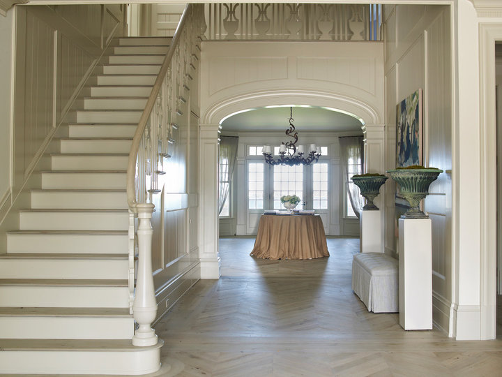 Foyer - Mudroom