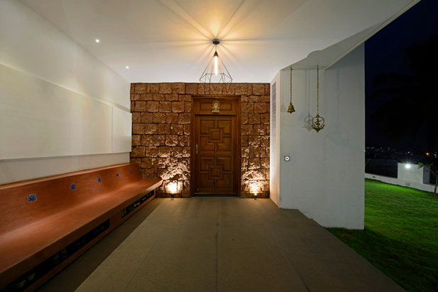 Transitional Entry by Architecture + Design Ankit Prabhudessai