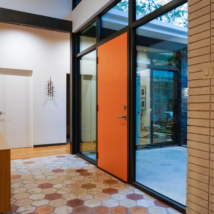 75 Most Popular 75 Beautiful Entrance with an Orange Front Door Ideas
